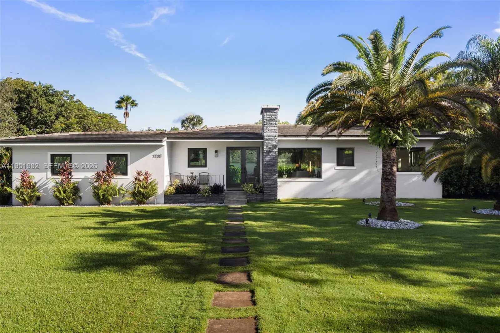 4 bedroom 3 bath Residential for sale at 7325 SW 102nd St, Pinecrest FL 33156