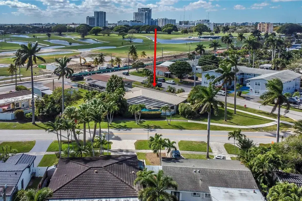 910 N 14th Ct, Hollywood FL 33020