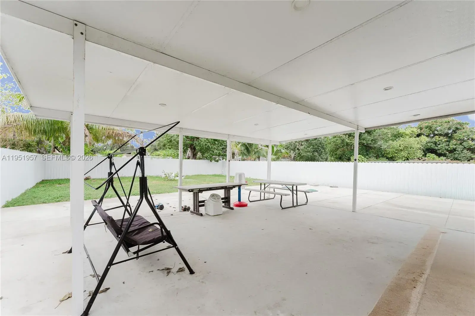 810 NW 112th St, Miami FL 33168 photo 5
