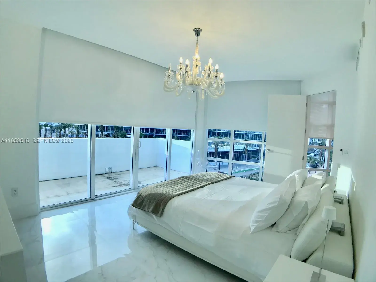 50 S Pointe Dr, Miami Beach FL 33139