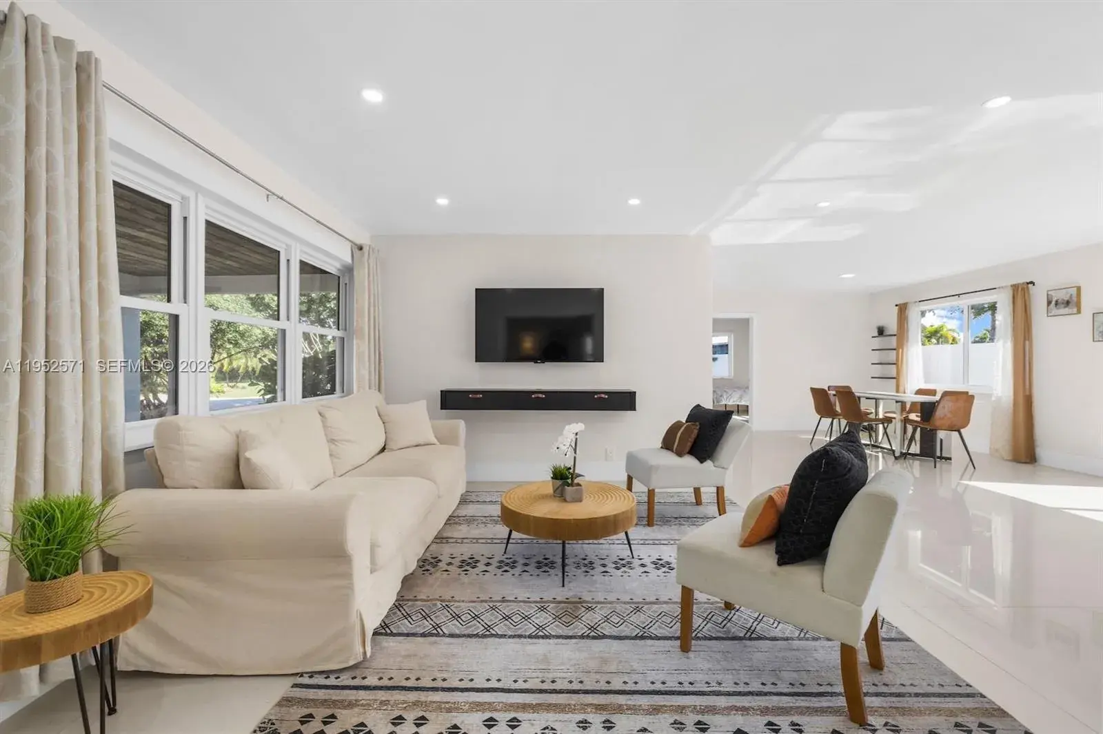 416 NE 29th St, Wilton Manors FL 33334