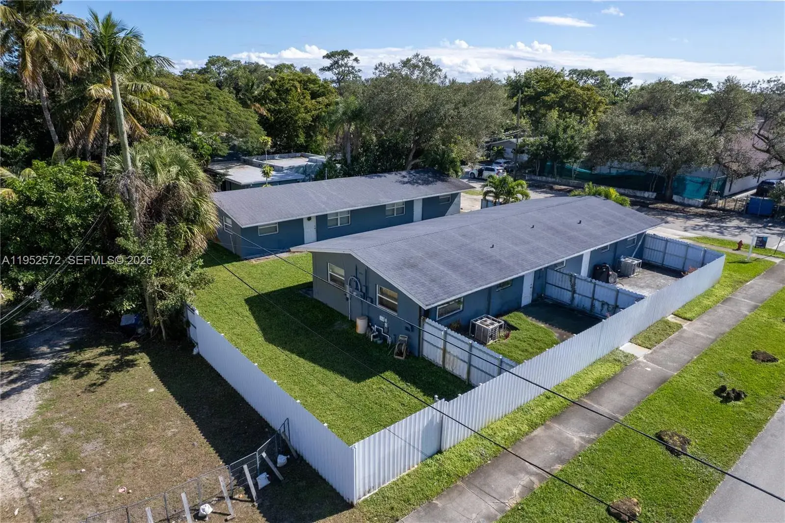 Residential Income for sale at 1721 - 1725 SW 11th Ct, Fort Lauderdale FL 33312