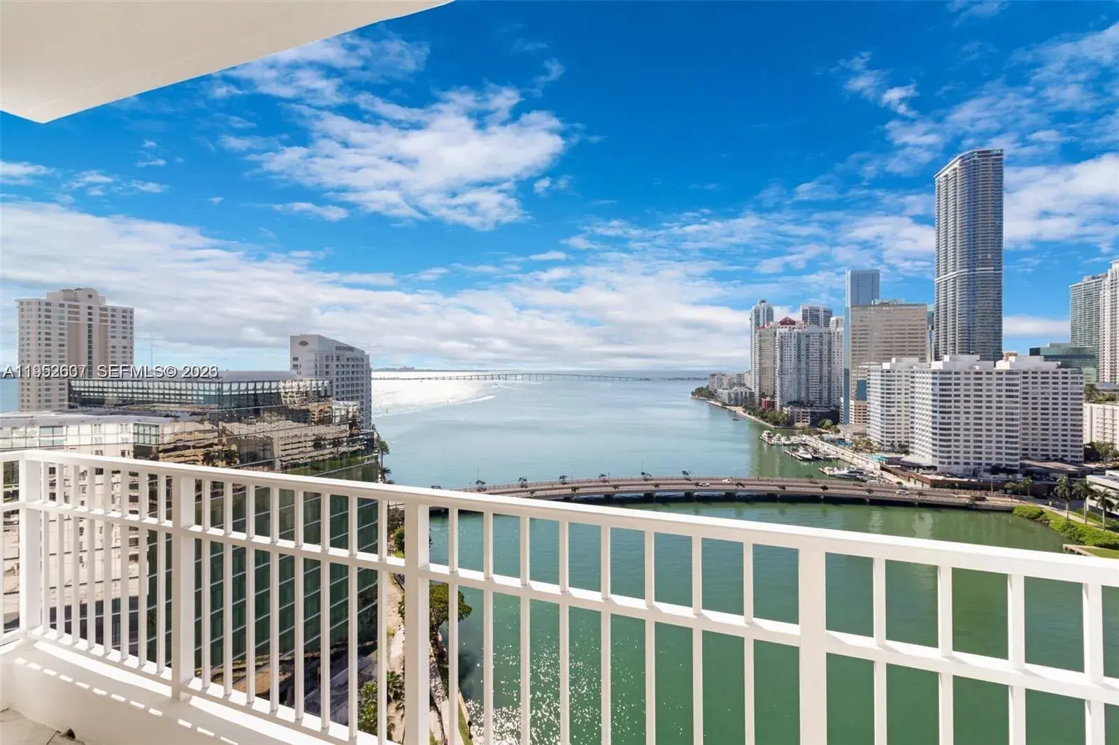 701 Brickell Key Blvd # 2103, Miami FL 33131 photo 3