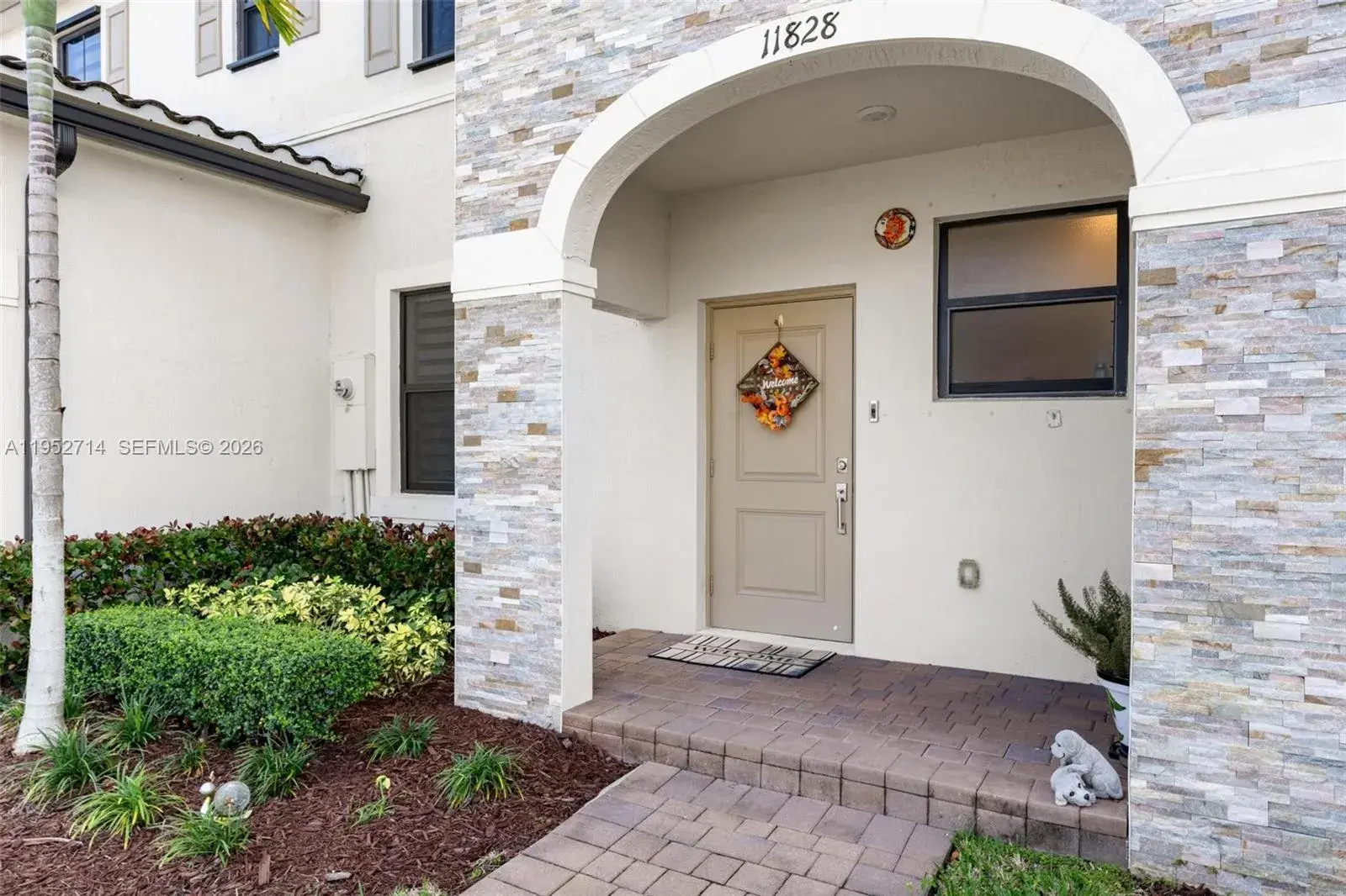 3 bedroom 2 bath Residential for sale at 11828 SW 245th Ter, Homestead FL 33032