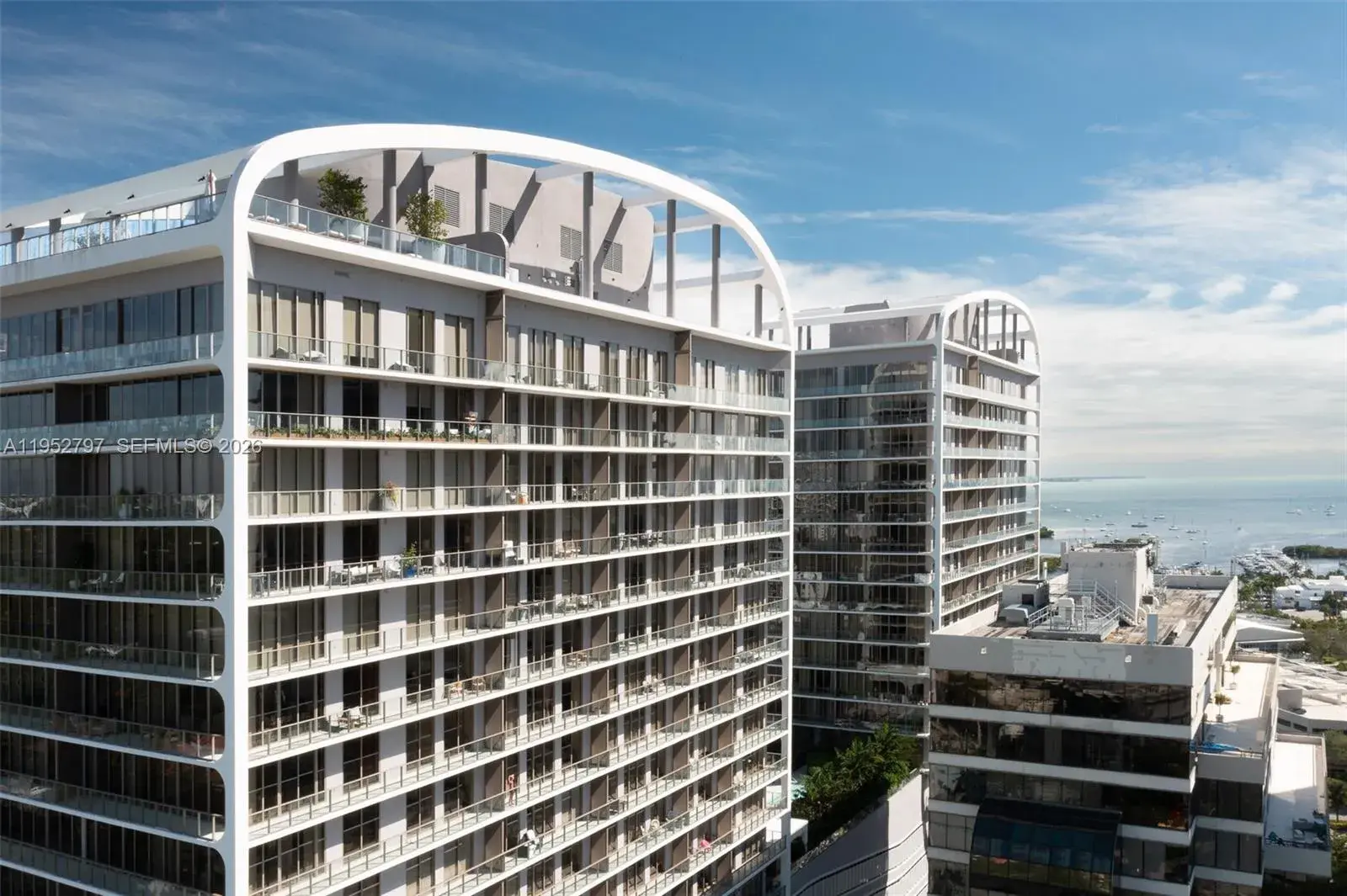 1 bedroom 1 bath Residential for sale at 2678 Tigertail Ave # 612, Miami FL 33133