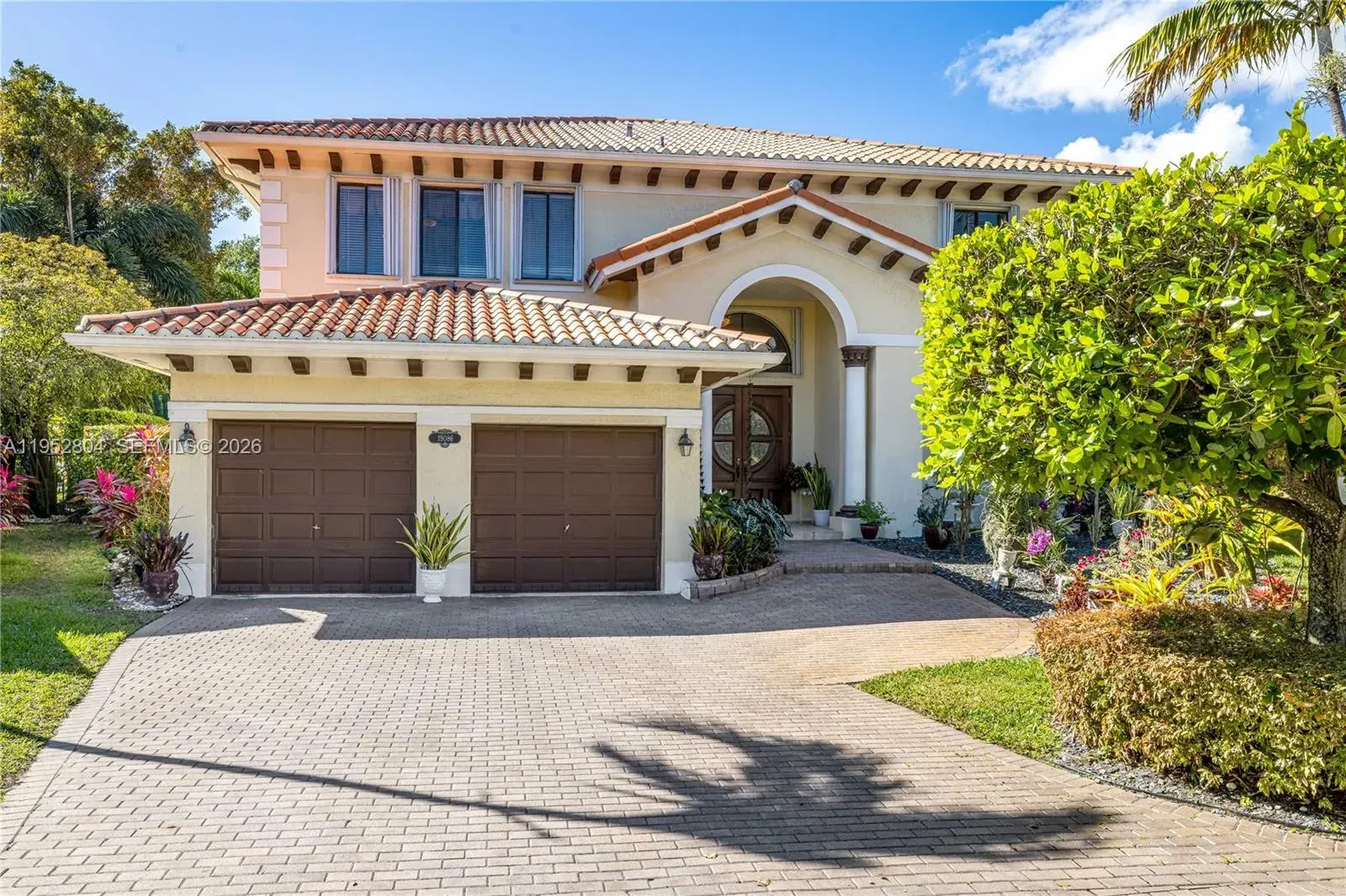 19086 SW 76th Ave, Cutler Bay FL 33157