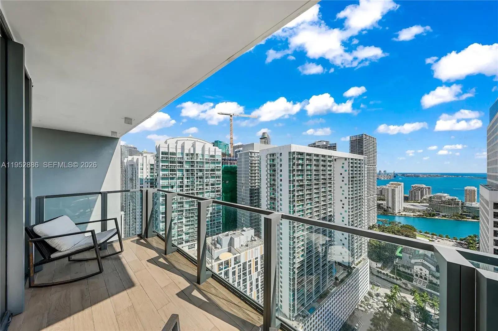 2 bedroom 2 bath Residential for sale at 68 SE 6th St # 3309, Miami FL 33131