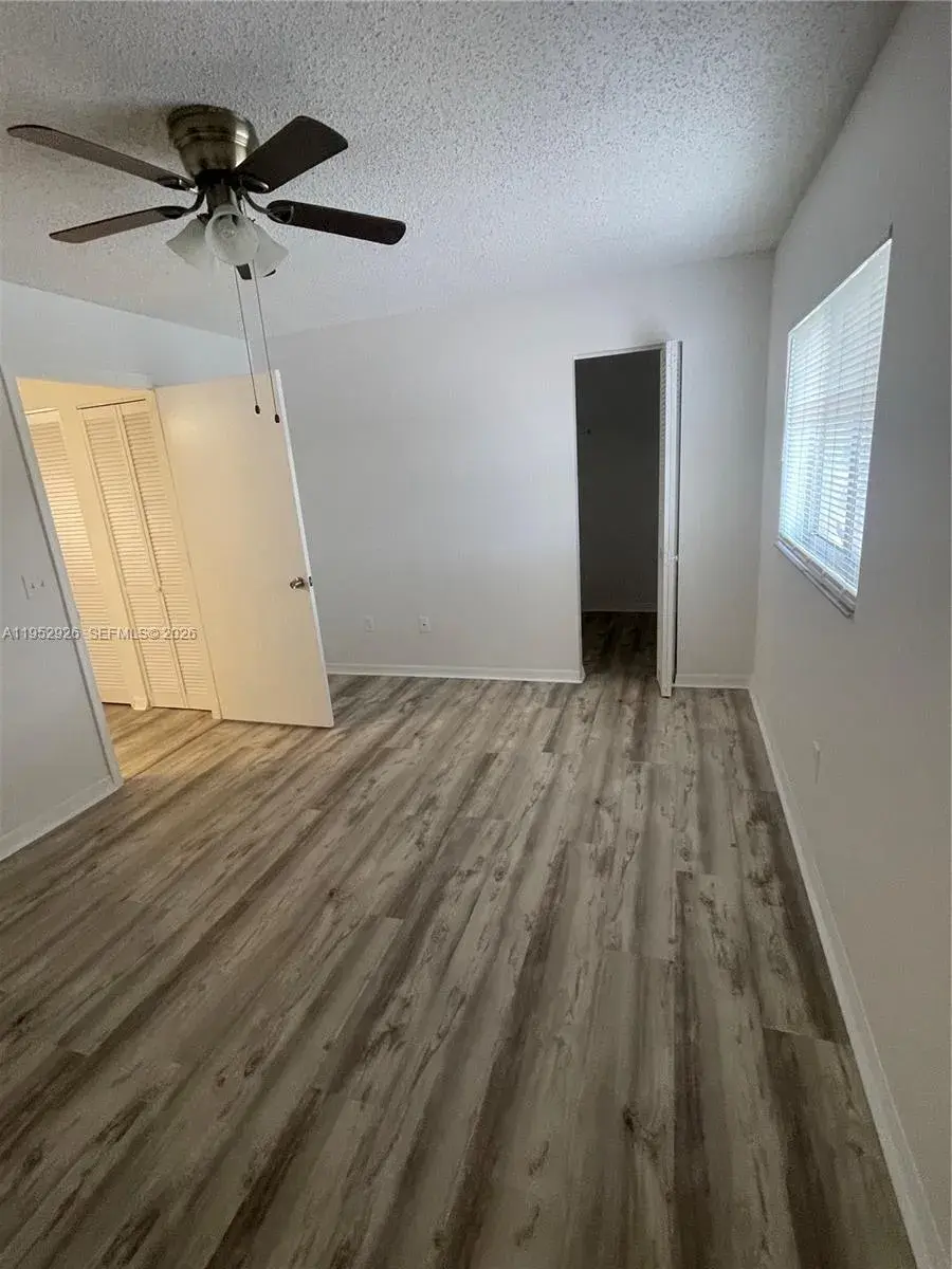 3670 N 56th Ave # 724, Hollywood FL 33021