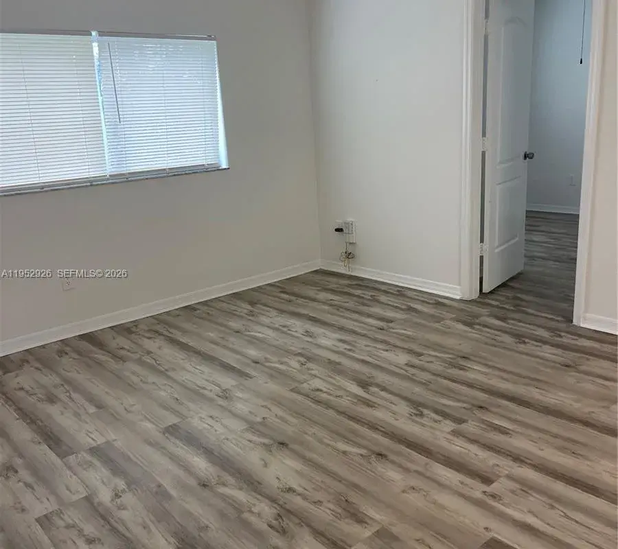 3670 N 56th Ave # 724, Hollywood FL 33021