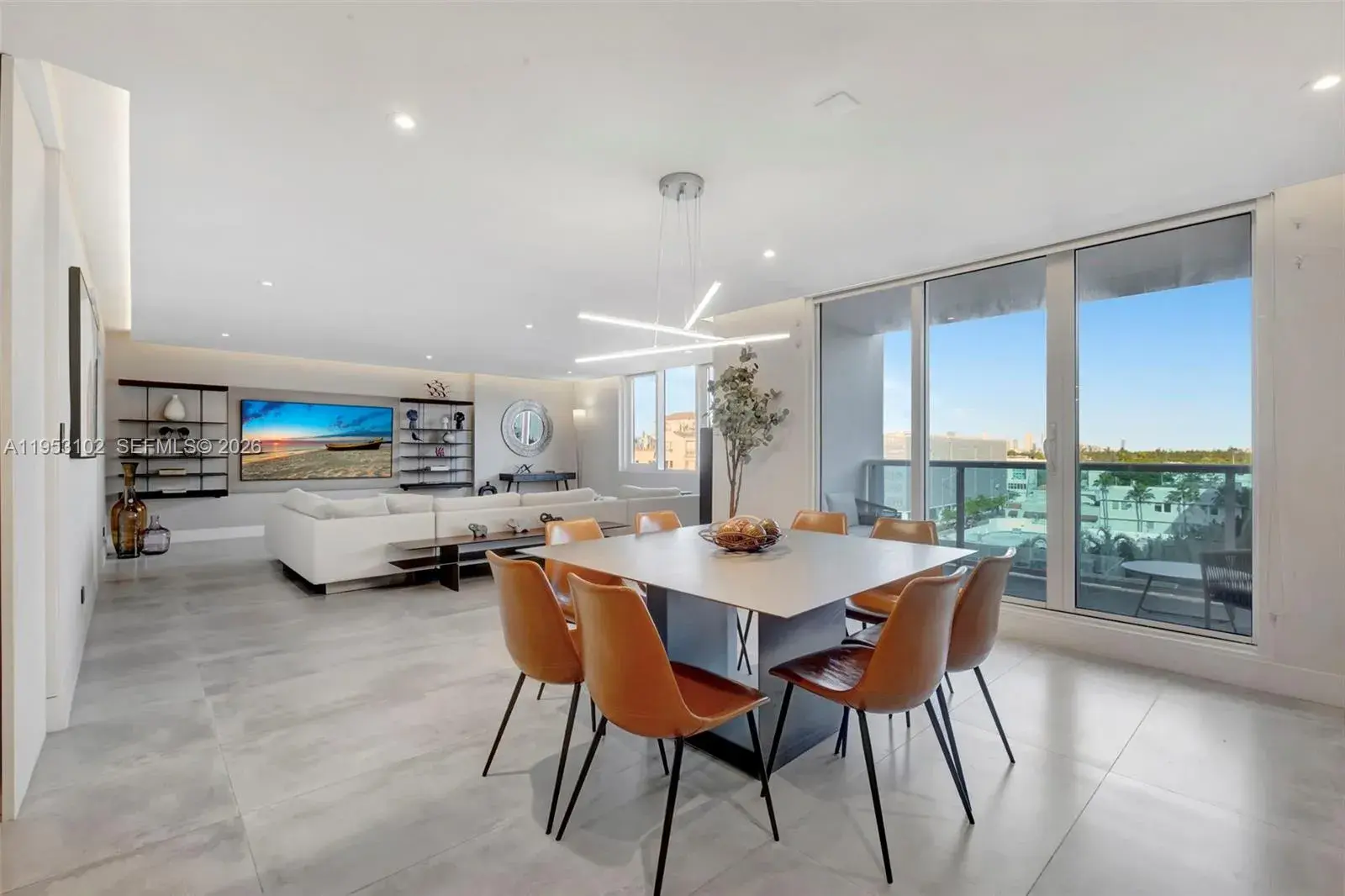 2 bedroom 2 bath Residential for sale at 2301 Collins Ave, Miami Beach FL 33139