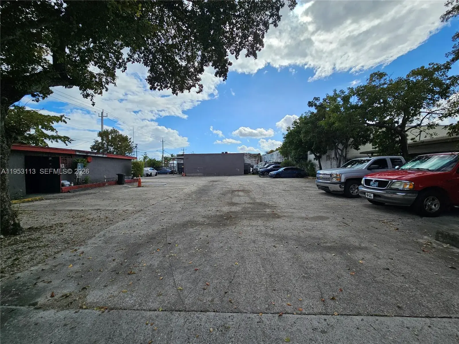 2110 SW 58th Ave, West Park FL 33023