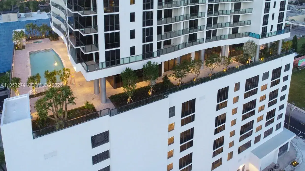 1600 NE 1st Ave # 1018, Miami FL 33132