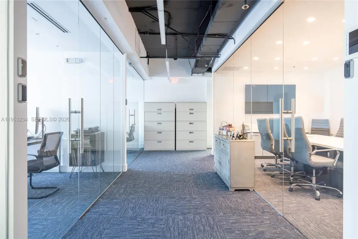 150 SE 2nd Ave # 1410, Miami FL 33131