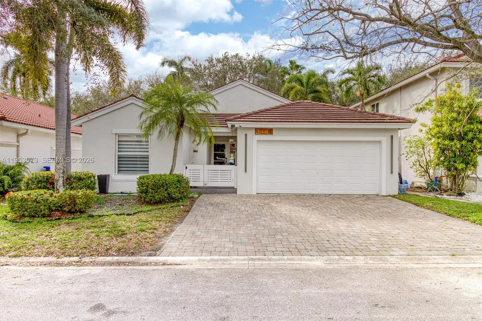 3 bedroom 2 bath Residential for sale at 3464 SW 51st St, Hollywood FL 33312