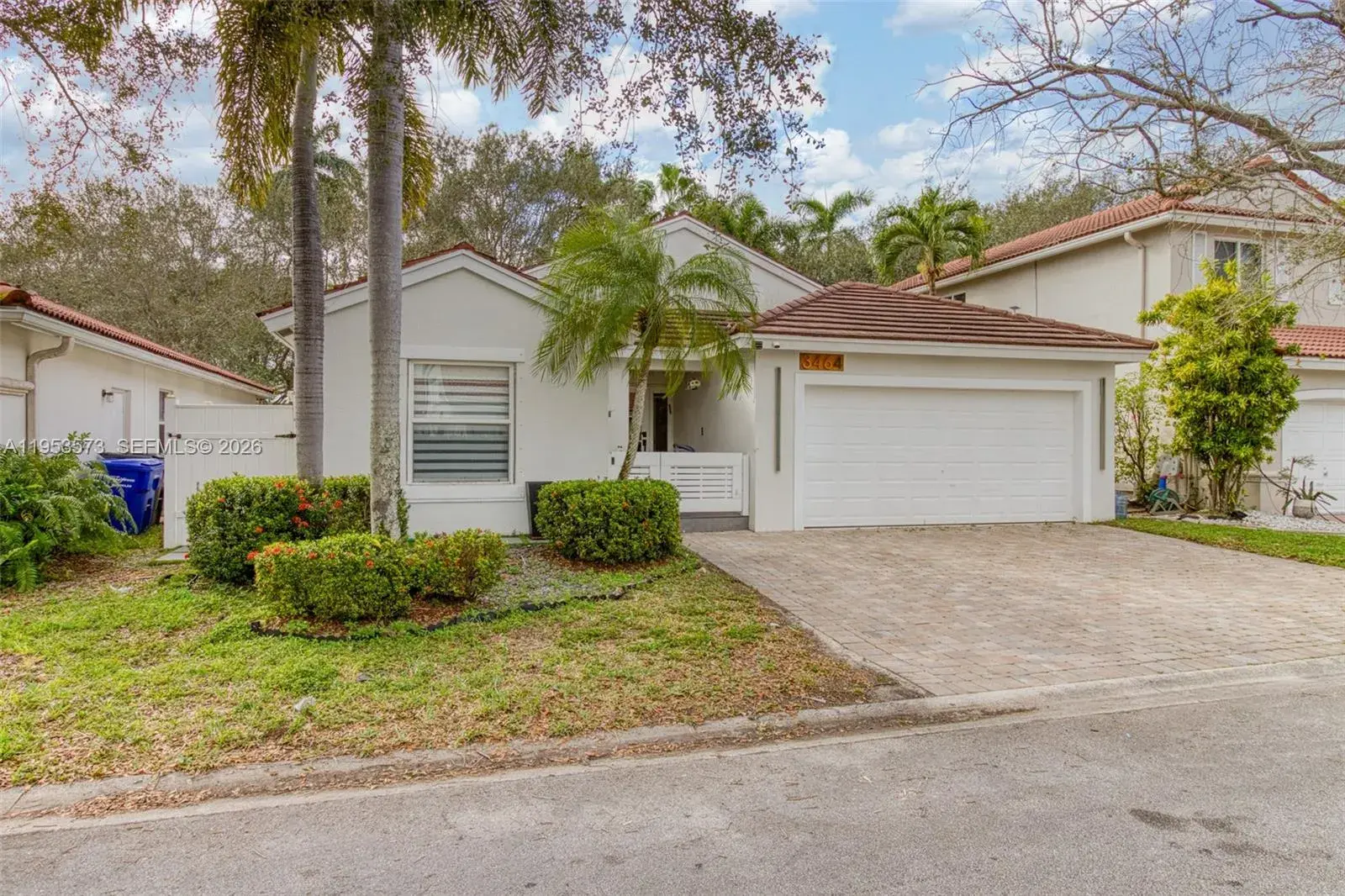 3464 SW 51st St, Hollywood FL 33312