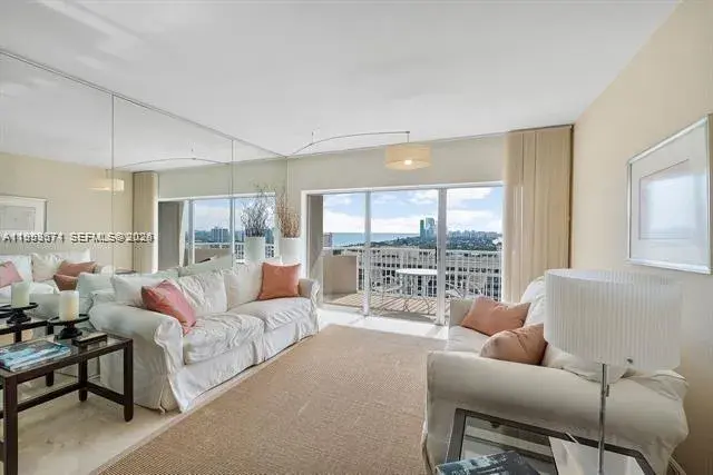 1 bedroom 1 bath Residential Lease for rent at 1985 S Ocean Dr # 19A, Hallandale Beach FL 33009