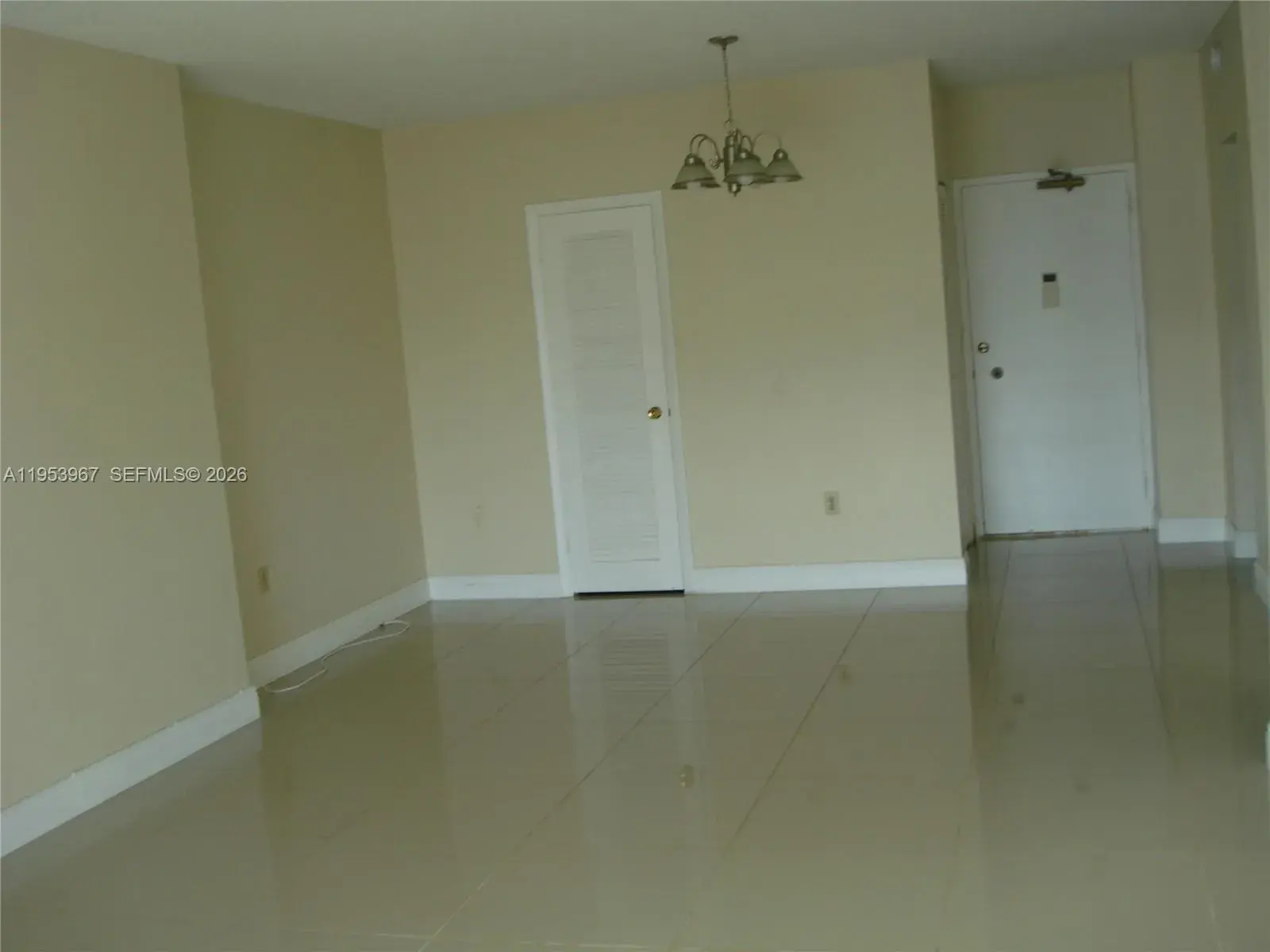 1 bedroom 1 bath Residential for sale at 1965 S Ocean Dr # 10P, Hallandale Beach FL 33009