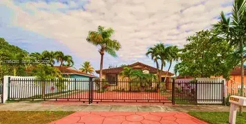 17307 SW 115th Ave, Miami FL 33157