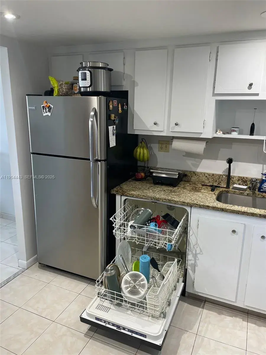 2761 Taft St # 408, Hollywood FL 33020