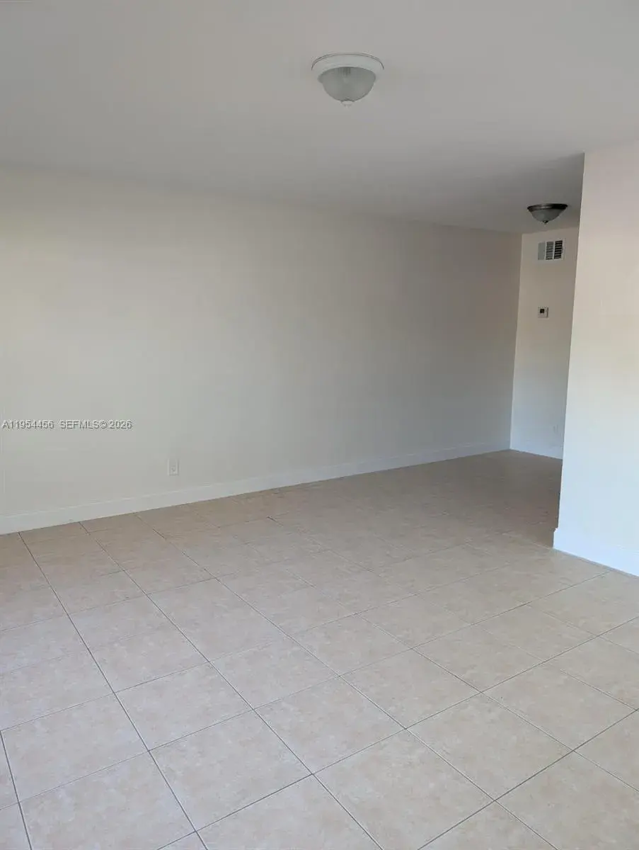 1118-1120 NW 2nd Ave, Fort Lauderdale FL 33311