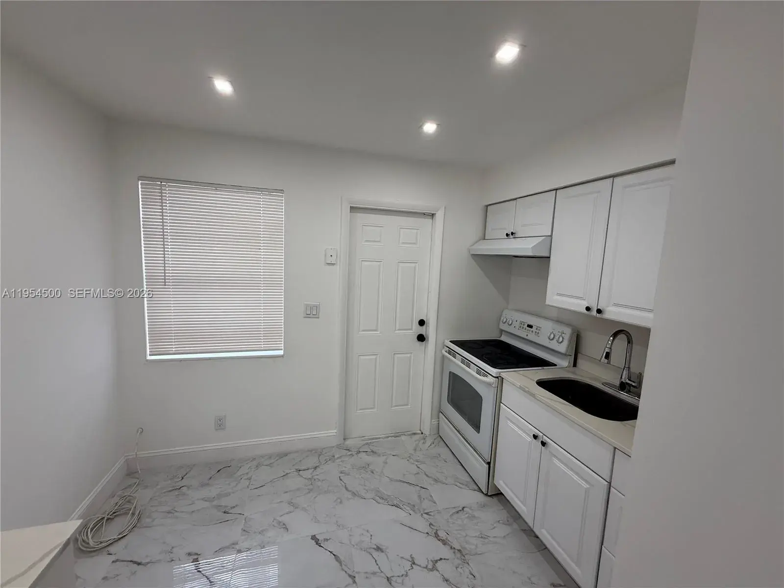 505 N 24th Ave # 2, Hollywood FL 33020