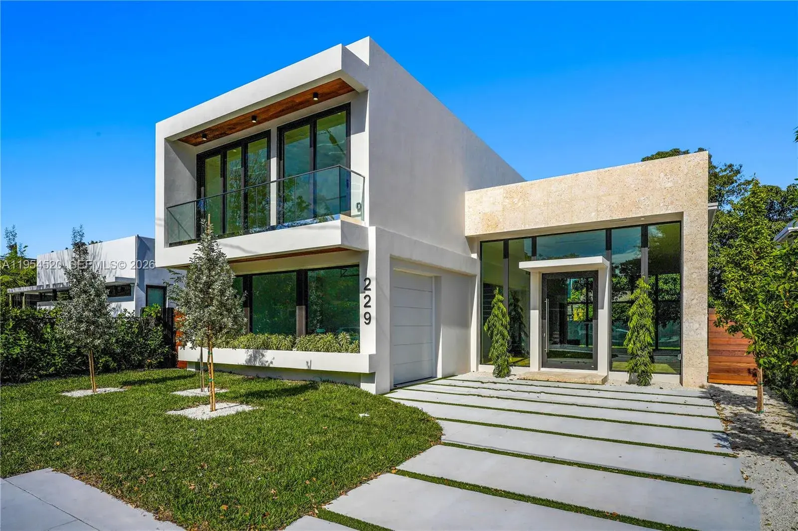 229 NW 42nd St, Miami FL 33127