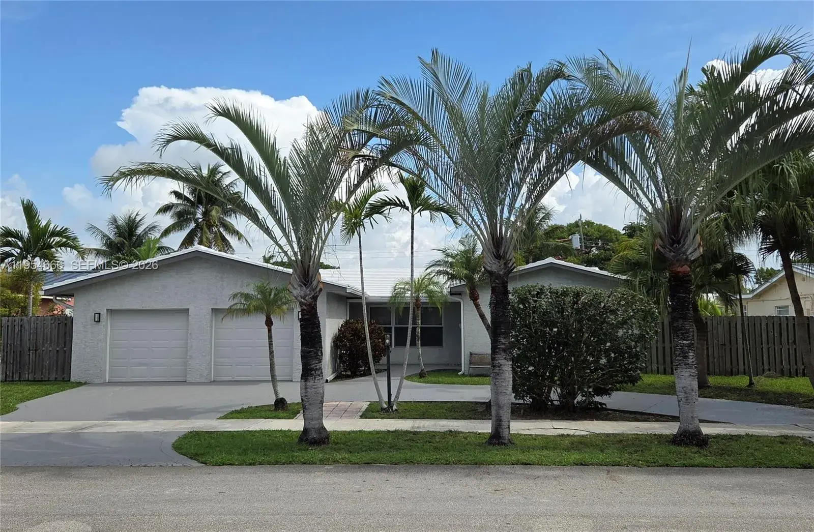 1245 Coral Ln, Hollywood FL 33019