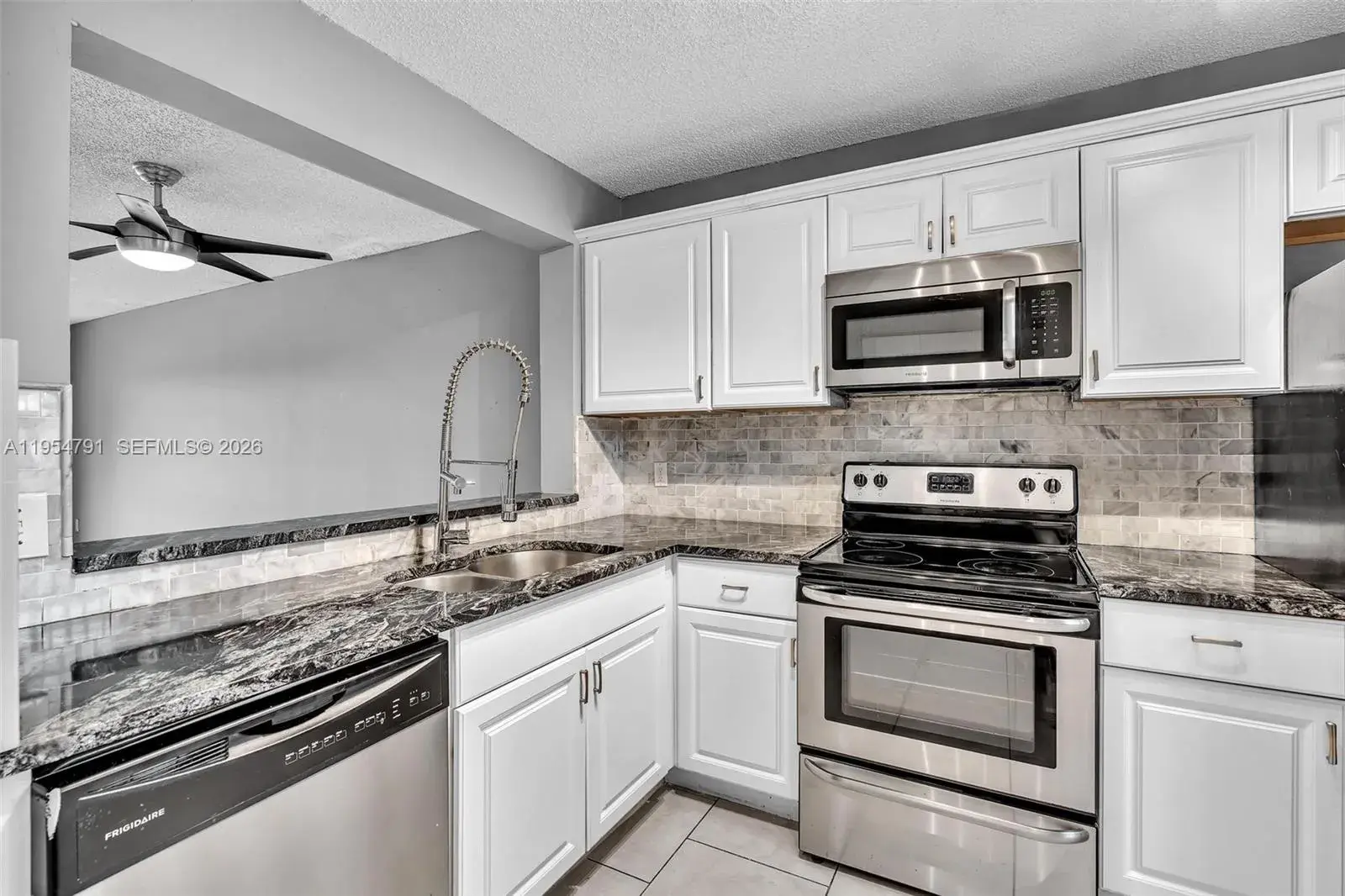 1 bedroom 1 bath Residential for sale at 5200 NW 31st Ave # 175, Fort Lauderdale FL 33309
