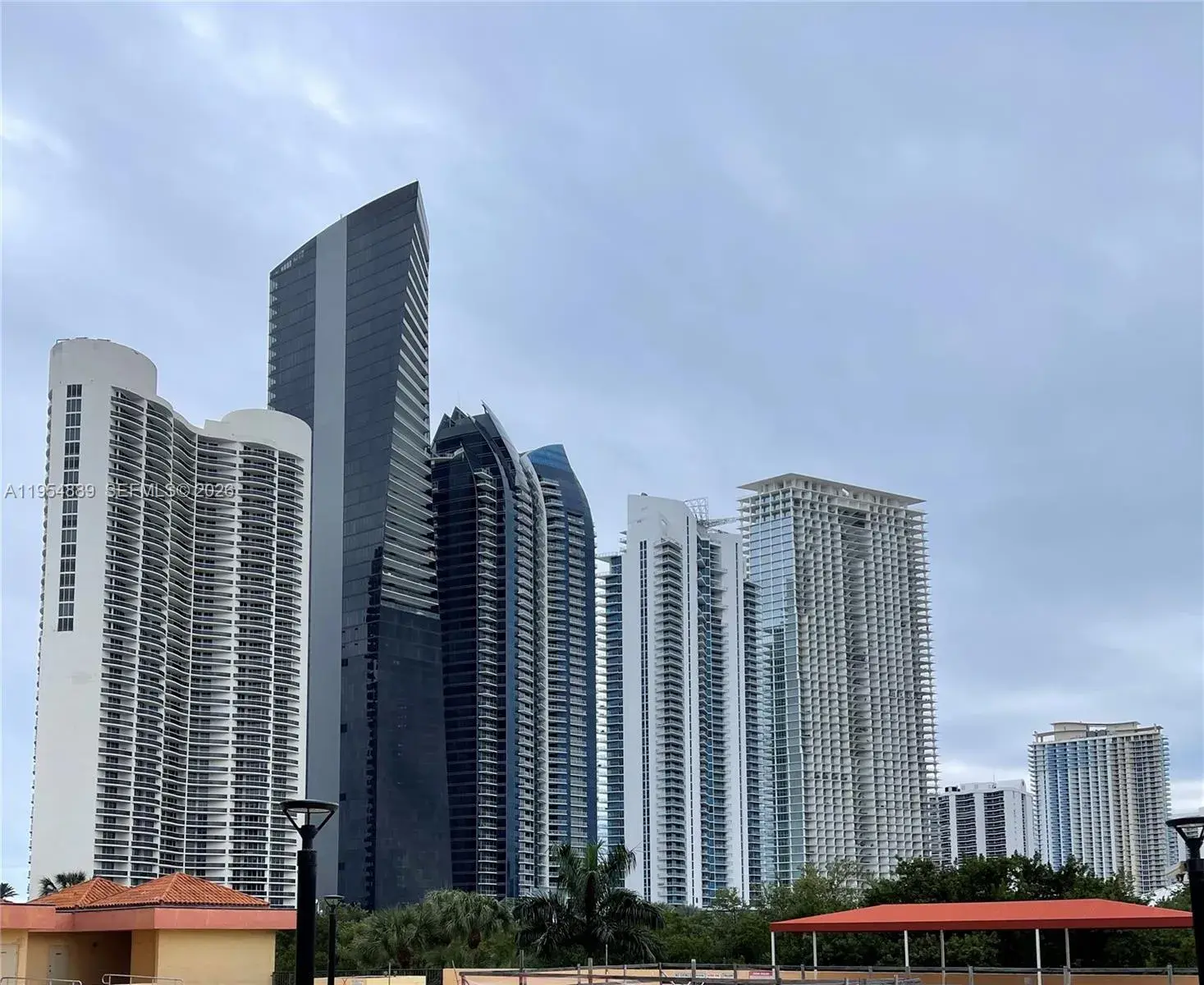 3 bedroom 3 bath for sale at 210 174th St # 309, Sunny Isles Beach FL 33160