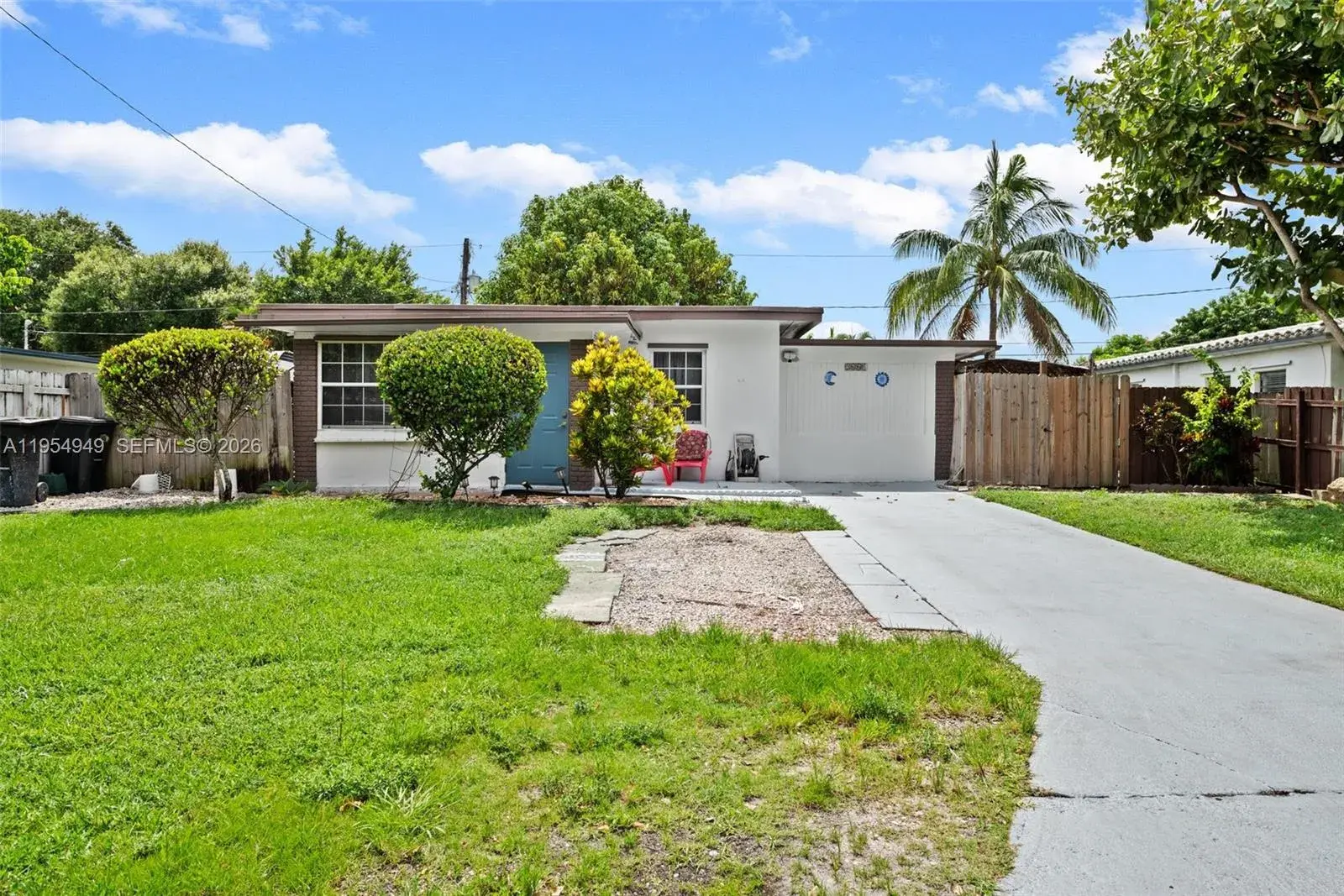 3 bedroom 2 bath Residential for sale at 2661 SW 12th Ter, Fort Lauderdale FL 33315