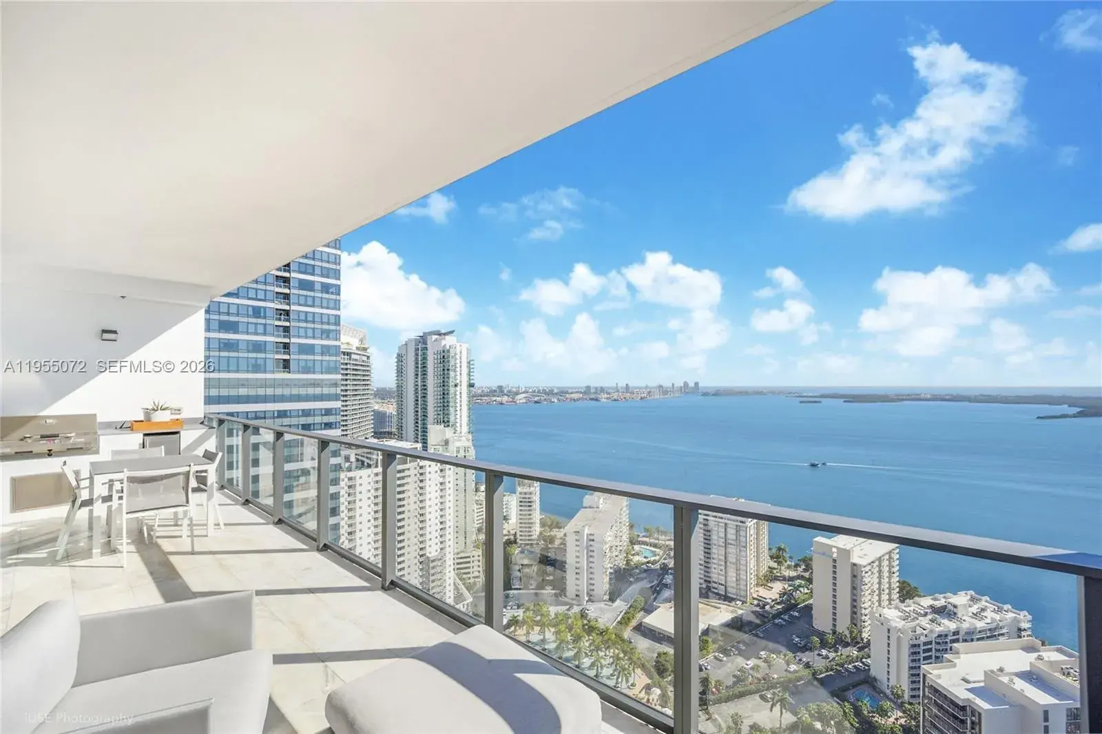 2 bedroom 3 bath Residential for sale at 1451 Brickell Ave # 3902, Miami FL 33131