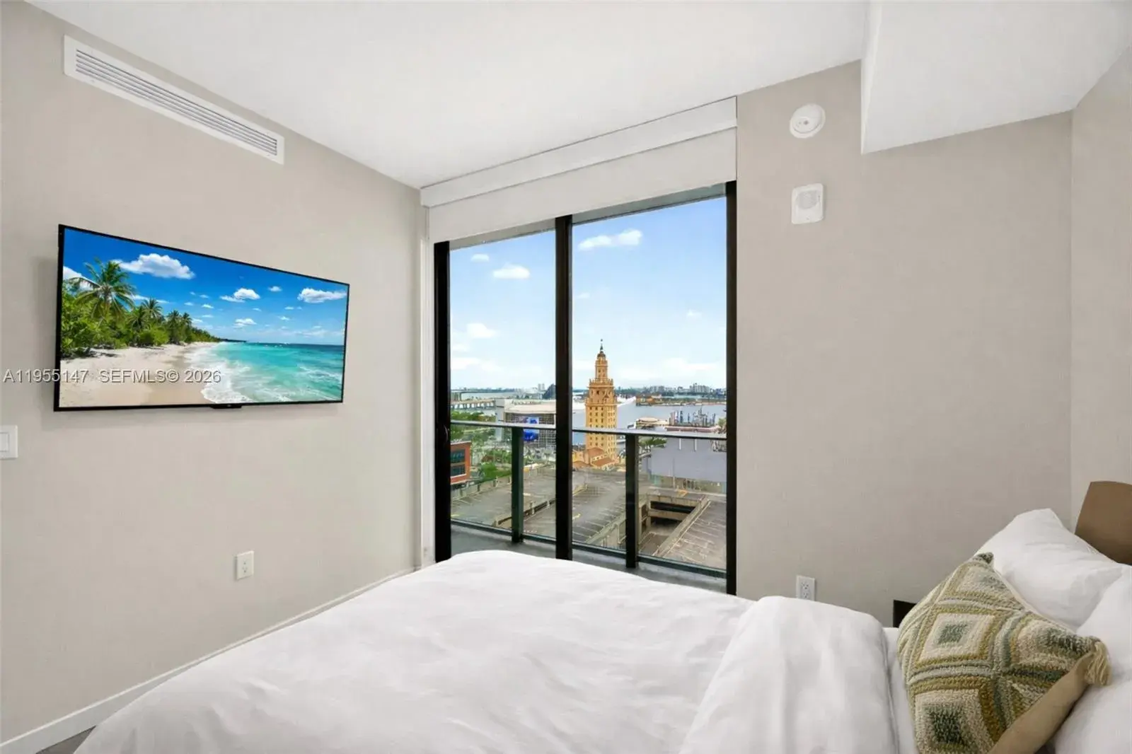 121 NE 5th Street # 1913, Miami FL 33132