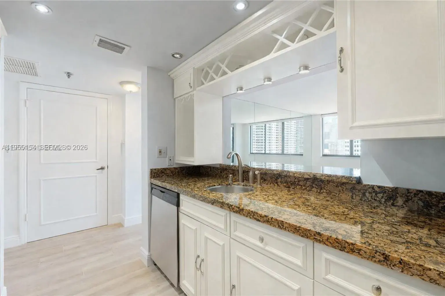 540 Brickell Key Dr # 1111, Miami FL 33131