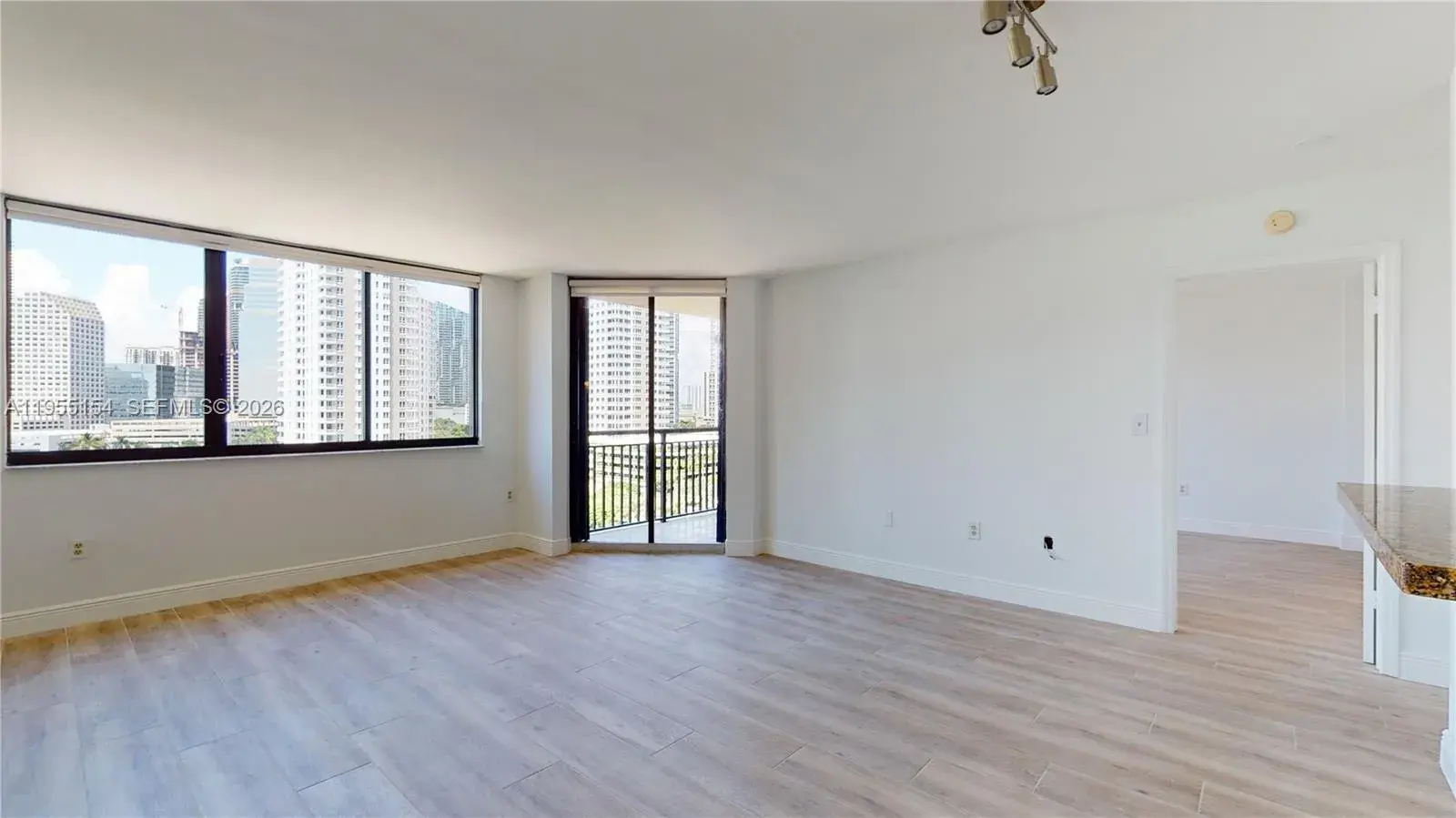 540 Brickell Key Dr # 1111, Miami FL 33131