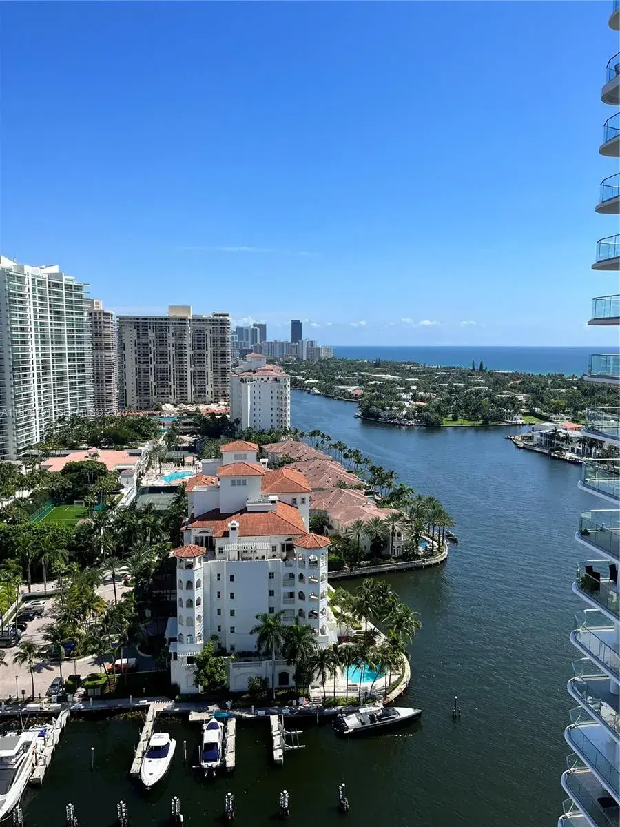 2 bedroom 2 bath Residential Lease for rent at 19707 Turnberry Way # 24A, Aventura FL 33180