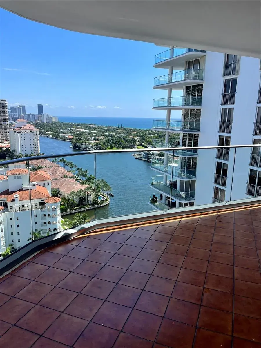 19707 Turnberry Way # 24A, Aventura FL 33180