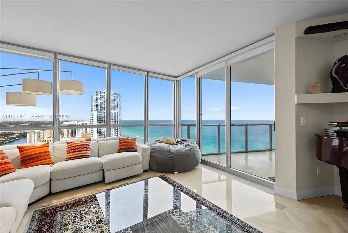 3101 S Ocean Dr # 3003, Hollywood FL 33019