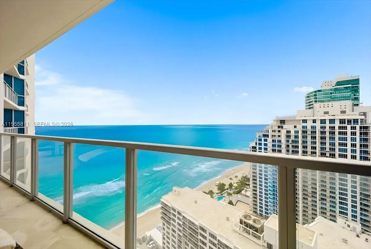 3101 S Ocean Dr # 3003, Hollywood FL 33019