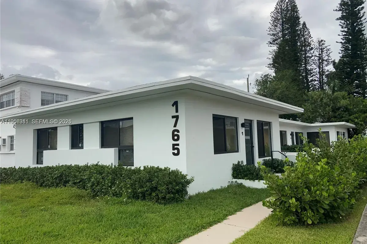 1765 Normandy Dr, Miami Beach FL 33141