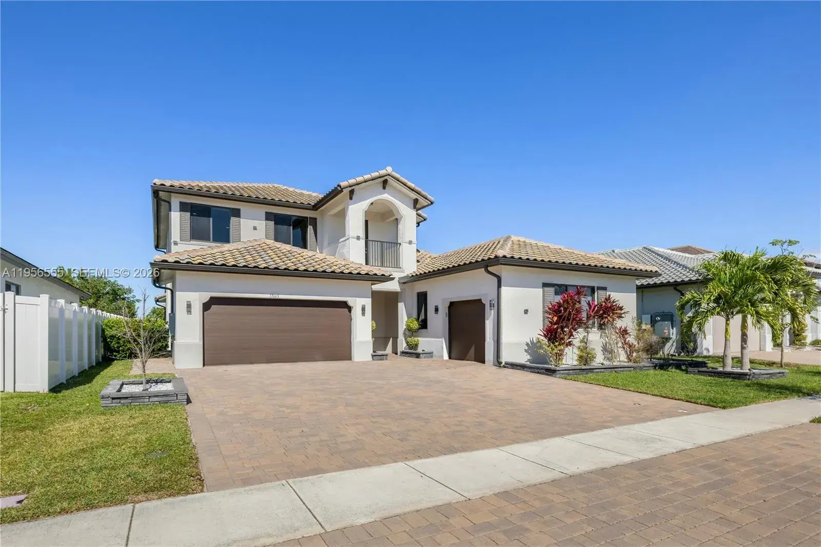 5 bedroom 3 bath Residential for sale at 17665 SW 46th St, Miramar FL 33029