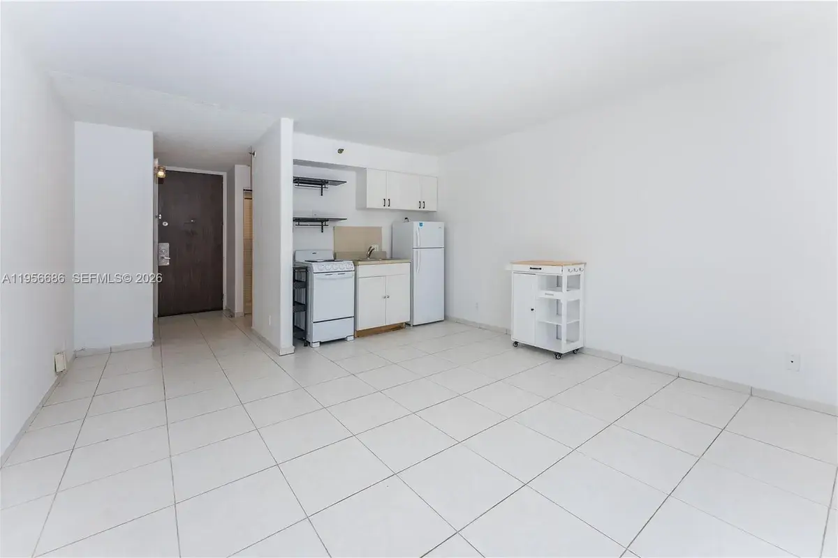 16450 NW 2nd Ave # 103, Miami FL 33169