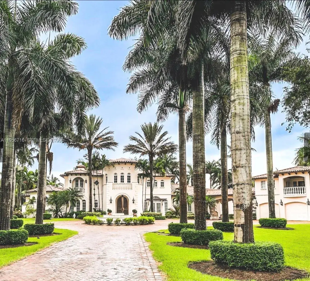 6 bedroom 7 bath Residential for sale at 14949 SW 184th Ave, Miami FL 33196