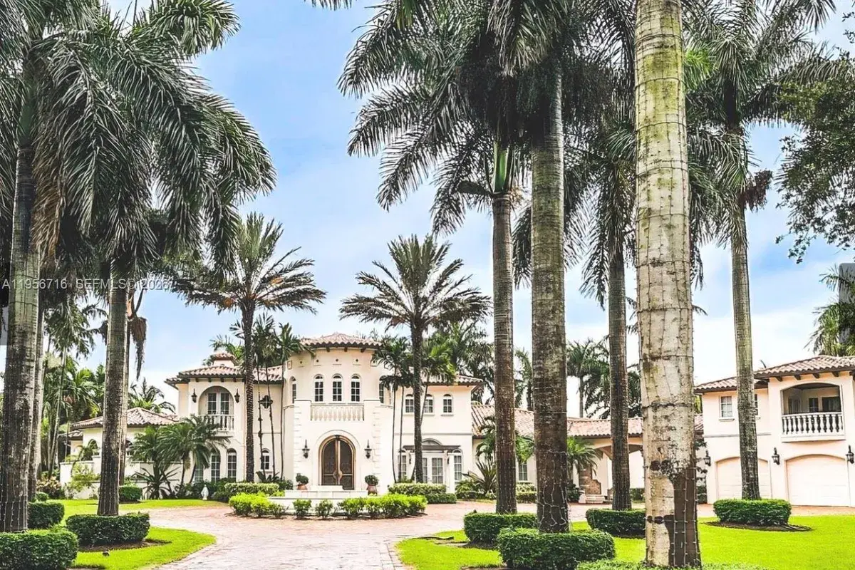 14949 SW 184th Ave, Miami FL 33196