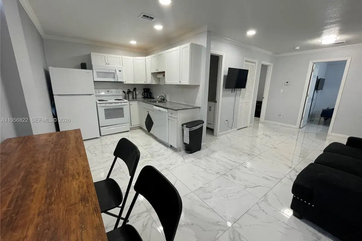 2240 Simms St # 1, Hollywood FL 33020