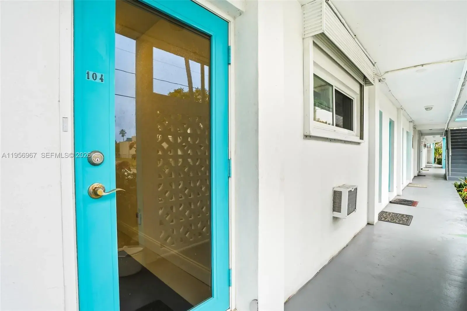 2500 Diana Dr # 104, Hallandale Beach FL 33009