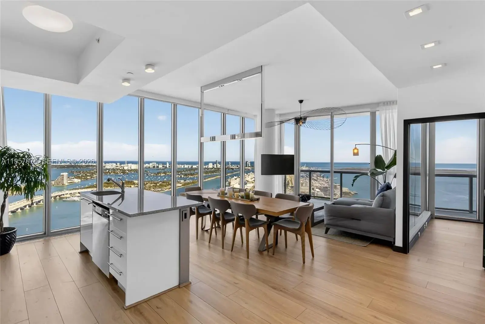 2 bedroom 2 bath Residential for sale at 888 Biscayne Blvd # 5508, Miami FL 33132
