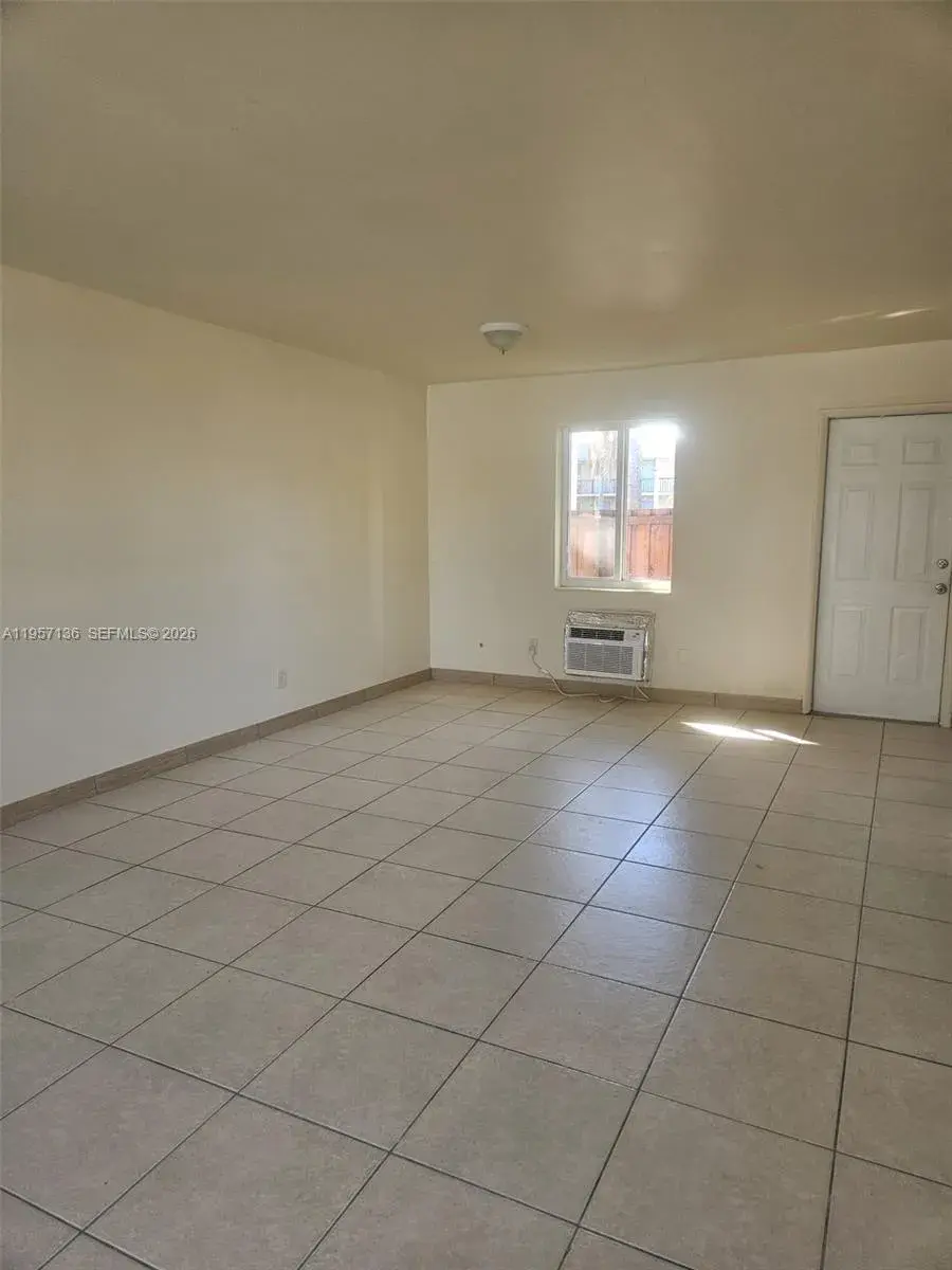 2230 Madison St # 01, Hollywood FL 33020