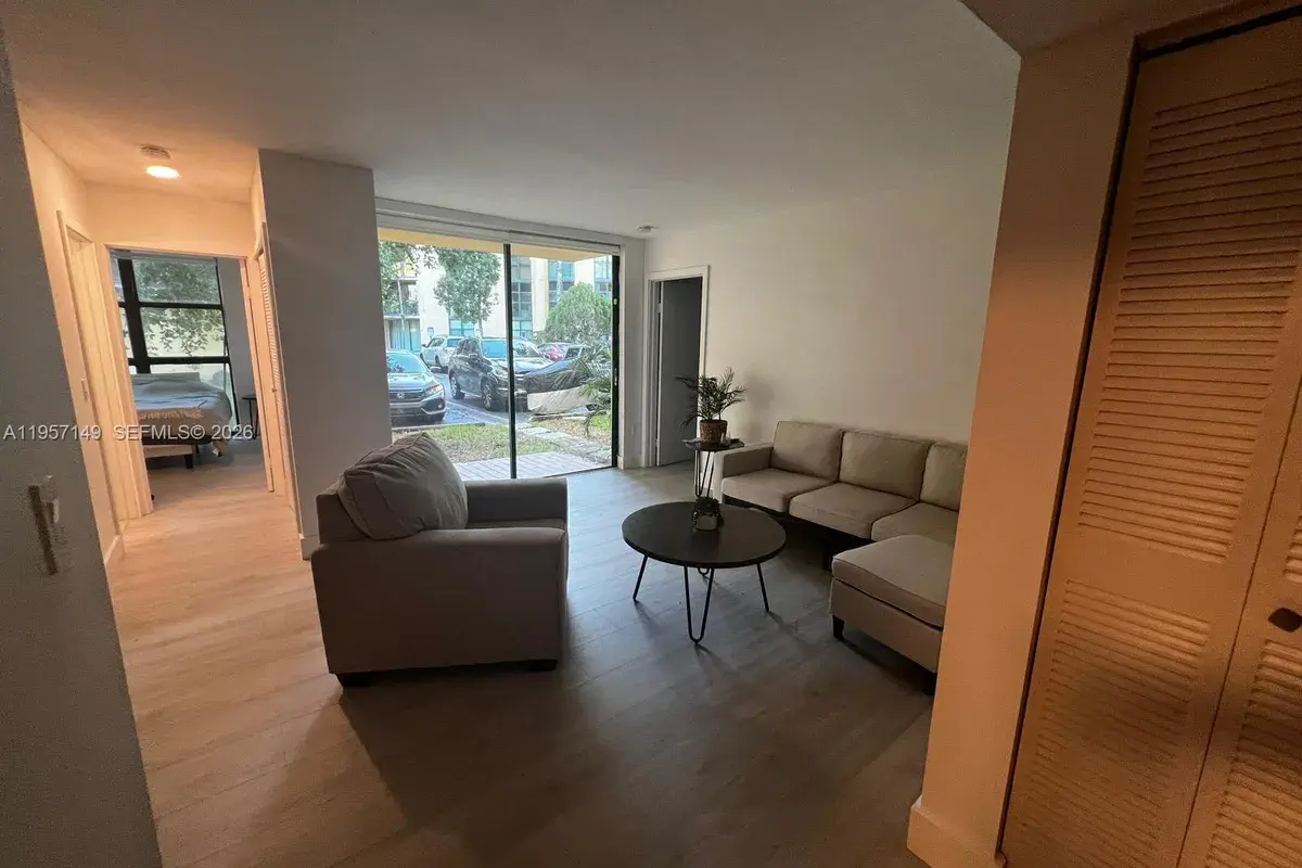 11750 SW 18th St # 1, Miami FL 33175