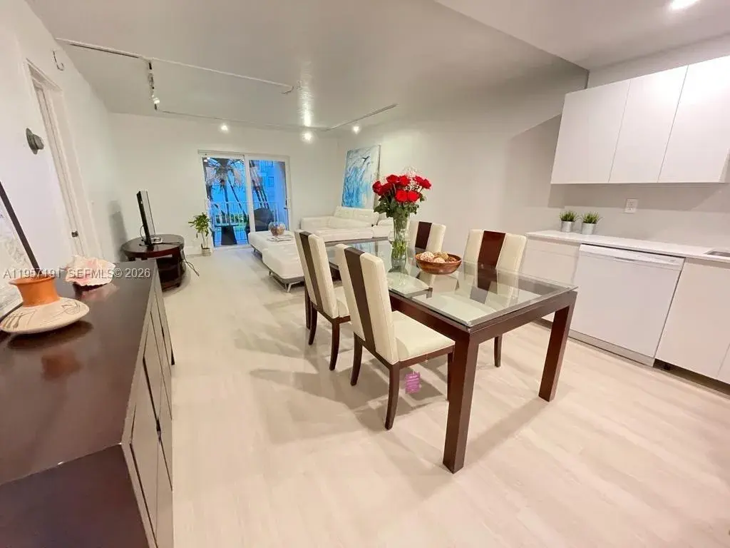 3 bedroom 2 bath for rent at 240 Galen Drive # 206, Key Biscayne FL 33149