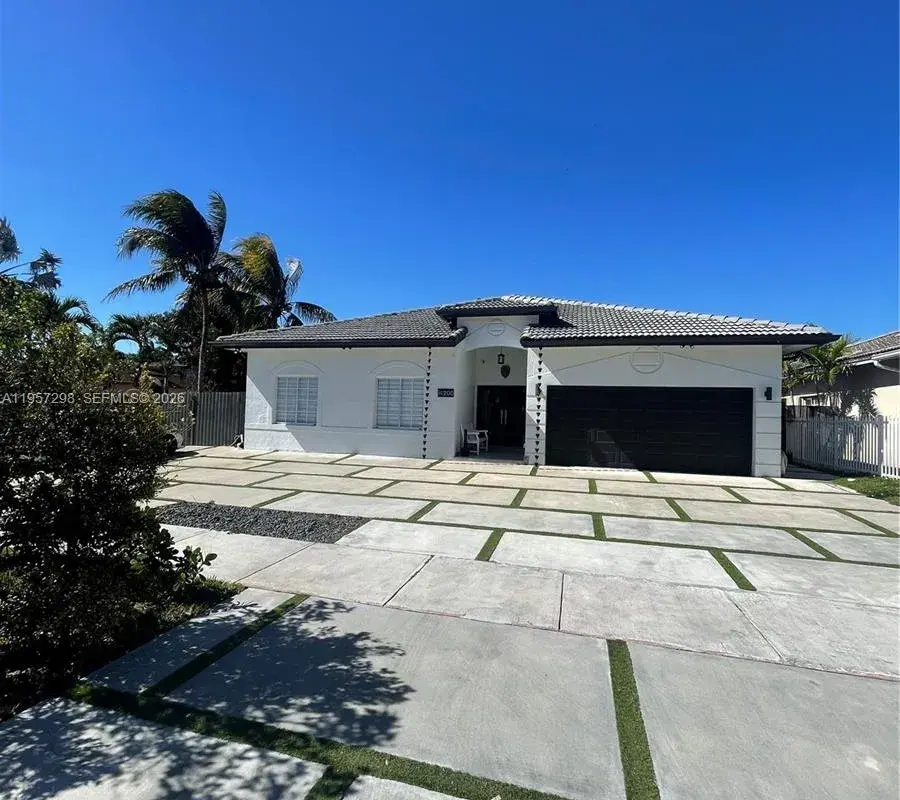 14200 SW 160th Ct, Miami FL 33196